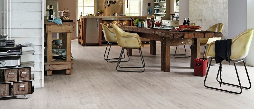Vinyl- & Designböden Stilvoll, robust und familienfreundlich